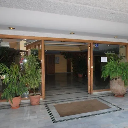 Jardines Del Mar *